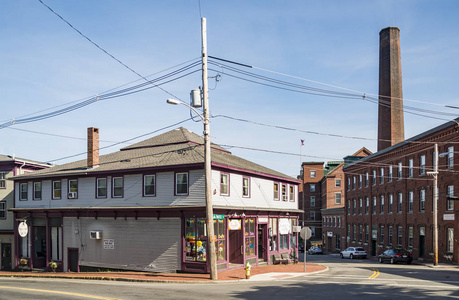 amesbury ma7月8日 2018年7月8日, 在马萨诸塞州阿姆斯伯里, 历史名城阿姆斯伯里的街道和建筑