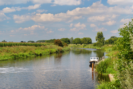 荷兰在景观河