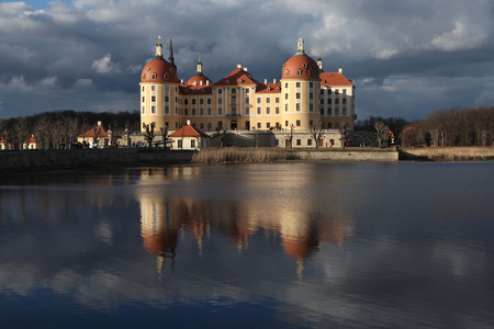 在德累斯顿附近的 Moritzburg 城堡