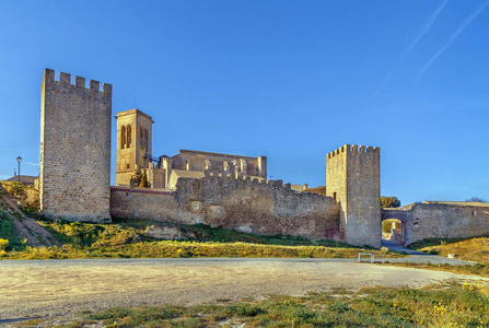 cerco de artajona 是伟大的中年要塞城堡在阿尔塔乔纳, 西班牙