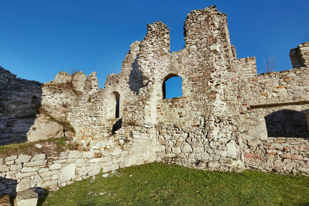 古老的城堡废墟