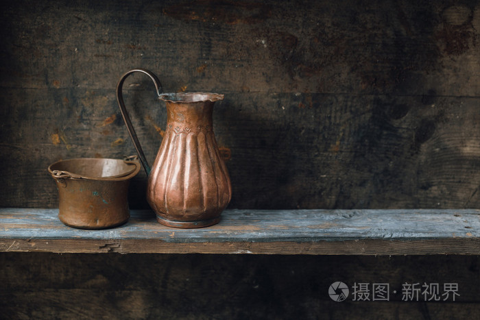 铜水罐和碗