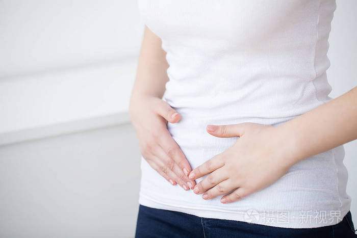 胃痛.妇女胃痛疼痛, 女性腹痛