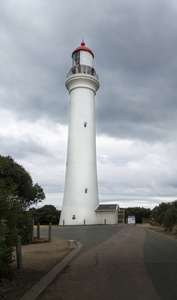 澳大利亚维多利亚大洋大道 Aireys 入口的分点灯塔