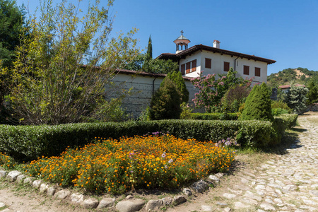 中世纪 Rozhen 修道院的建筑在上帝的母亲的诞生, 布拉戈耶夫格勒地区, 保加利亚