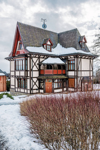 传统建筑在飞鸟 Smokovec 村, 高 Tatras, 斯洛伐克共和国。旅游目的地。寒假