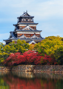 在秋天的广岛城堡