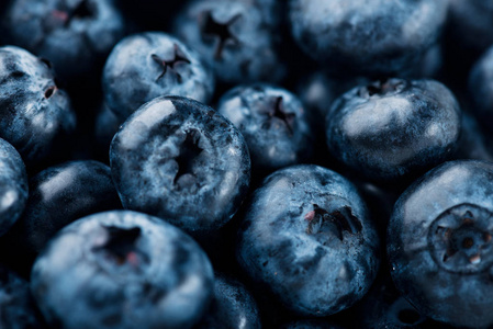 新鲜蓝莓背景。蓝莓浆果的质地