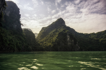 下龙湾