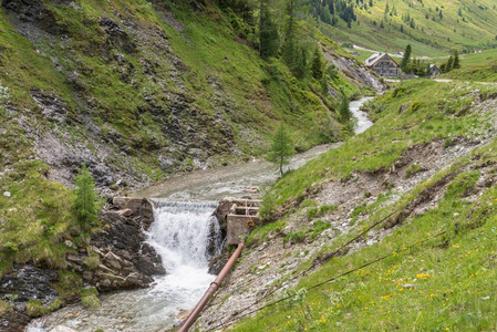 Riedingtal Zederhaus 自然公园与山看法, 奥地利