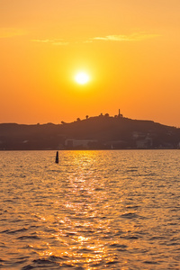 海上日落