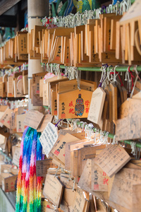 在日本埼玉县秩父，秩父神社许愿图片