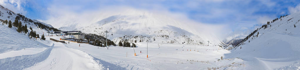 山滑雪度假村 obergurgl 奥地利自然和体育背景