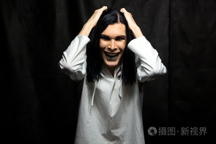 图像的疯子与弥补