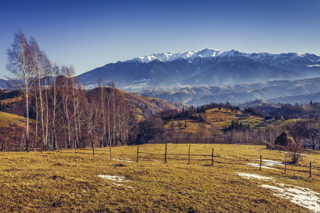 高山田园风光景色图片