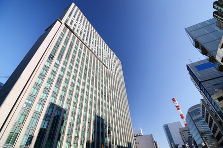 Gebude in Japan Hintergrund des blauen Himmels