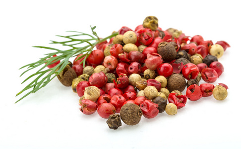 巴西胡椒红, 黑, 白胡椒堆照片