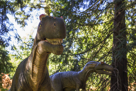 丹麦公园里的恐龙