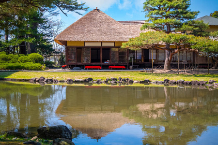 日本福岛 Aizuwakamatsu 市 Oyakuen 药用植物园