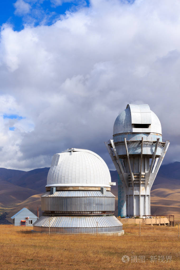 阿拉木图山脉的总成观测台