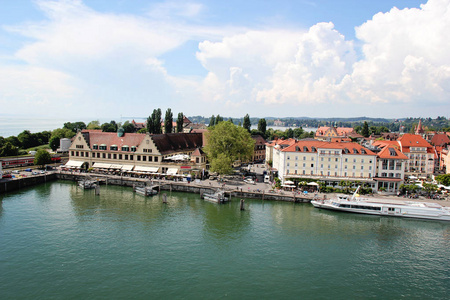 美丽的林道港海港在 Bodensee 湖, 德国