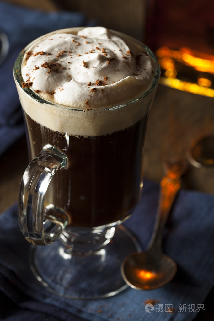 自制与威士忌的爱尔兰咖啡