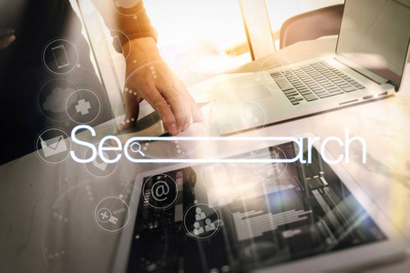 设计师手用智能手机, 移动支付在线购物和数字平板电脑对接键盘计算机