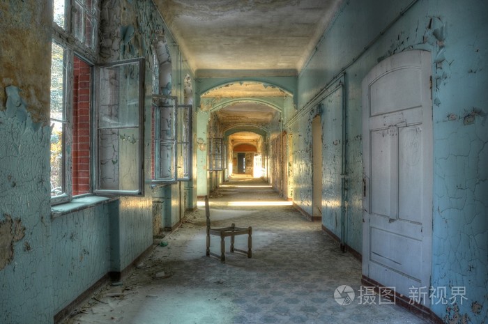在旧的医院beelitz年龄走廊
