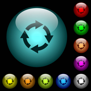 在黑色背景下, 在彩色照明球形玻璃按钮上旋转右图标。可用于黑色或深色模板