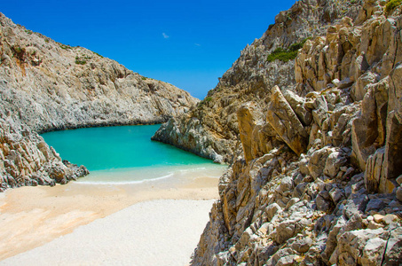 Seitan Limania白色海滩在克里特岛在希腊美丽的海岸放松和娱乐