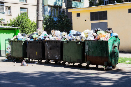 生活垃圾填埋场图片-生活垃圾填埋场素材-生活垃圾填埋场插画-摄图新