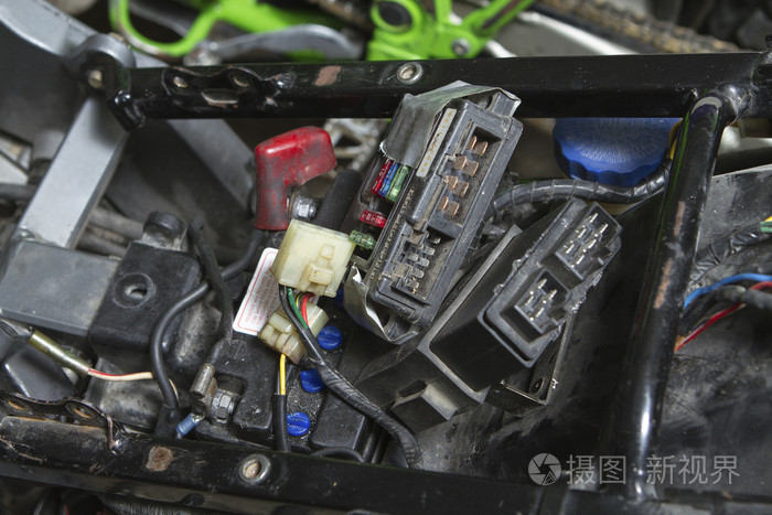 熔断器的电缆和电线的摩托车