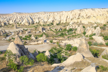 在 capadocia 的岩石群