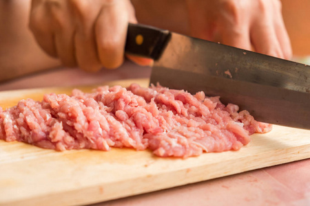 绿色小清新小刀图片