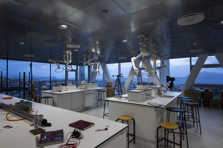 法罗群岛一所大学的实验室
