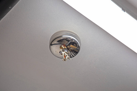 阻燃剂白色天花板消防喷头, 建筑物自动消防系统照片