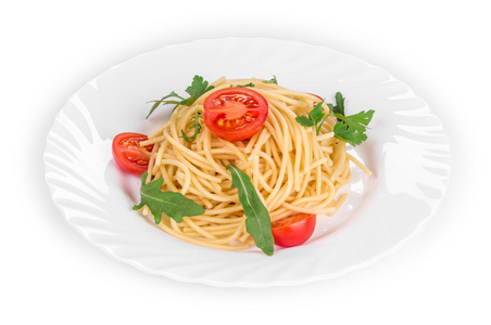 意大利面配番茄罗勒和奶酪