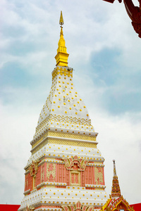Renu 位于泰国的侬省的宝塔。