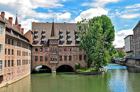 纽伦堡老城的历史建筑巴伐利亚格尔