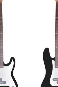 孤立在白色背景上的黑色低音吉他
