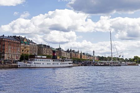 斯德哥尔摩，瑞典。典型的斯堪的纳维亚的体系结构的详细信息。滨水区