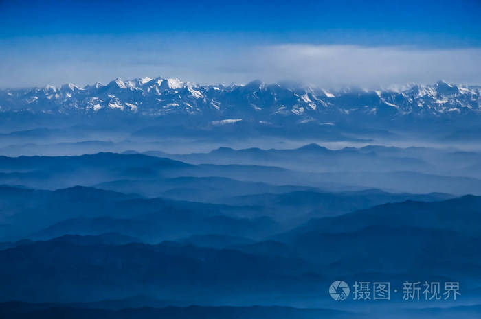 从喜马拉雅山的高度看, 清晨的飞机, 蓝色的风景