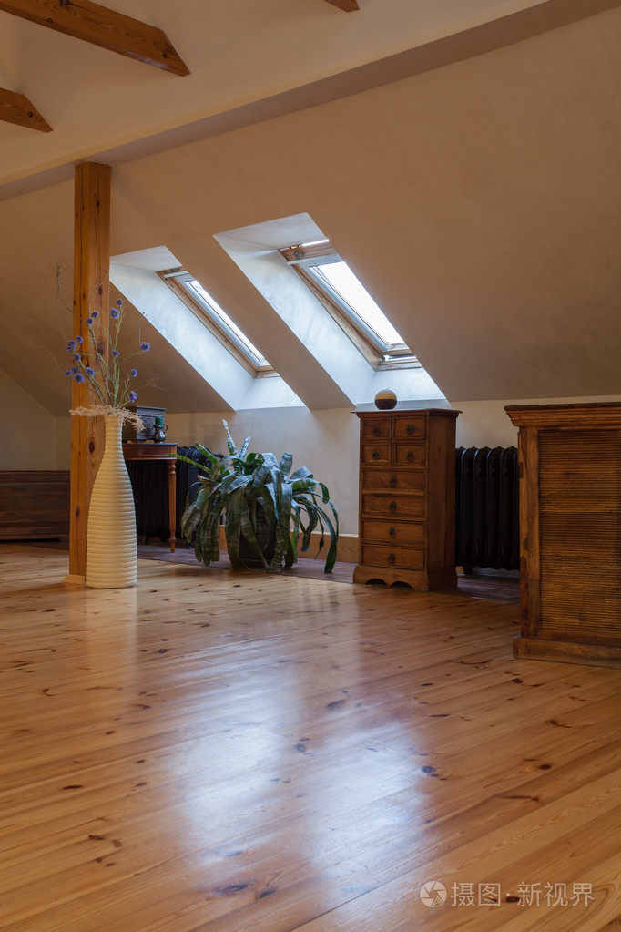 多云的首页-阁楼