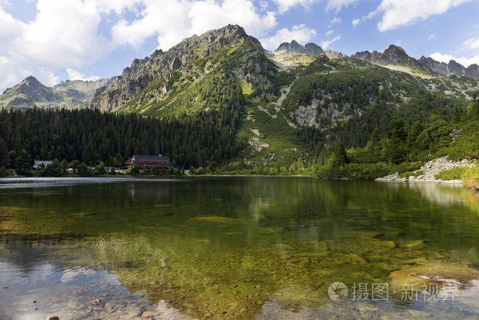 论斯洛伐克高 Tatras 的山峰和高山景观