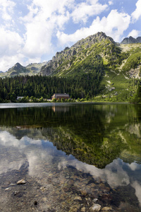 论斯洛伐克高 Tatras 的山峰和高山景观