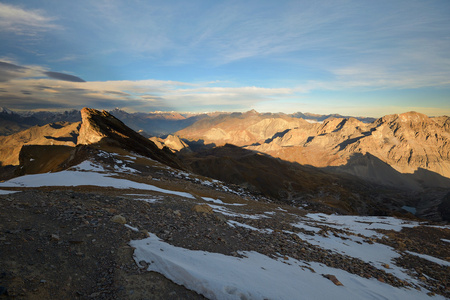 日落时 mountainscape