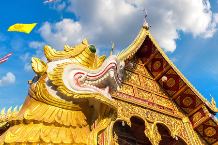 Khro佛教寺庙在清迈, 泰国在夏天的天