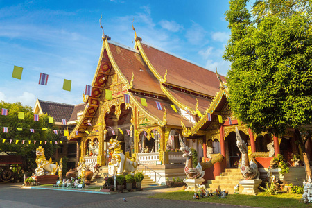 Khro佛教寺庙在清迈, 泰国在夏天的天