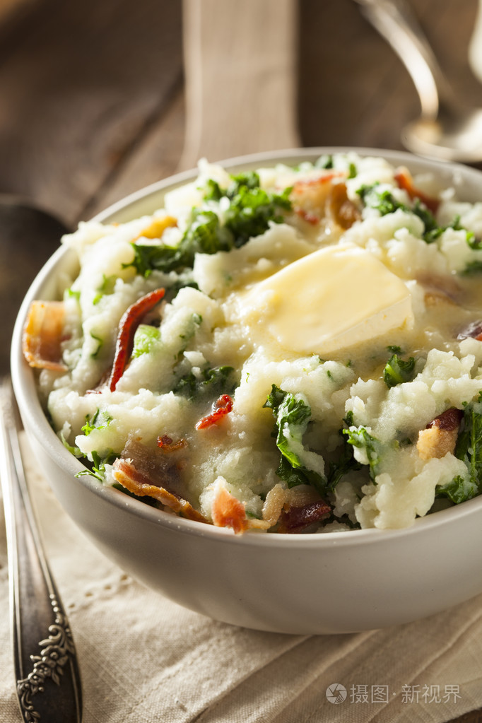 自制的爱尔兰马铃薯colcannon