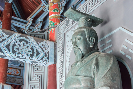 河南省2014 年 11 月 28 日 国王雕像周在羑。在安阳，河南，中国著名的历史古迹